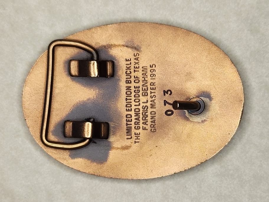 [Buckle Pic Missing] (Click here)